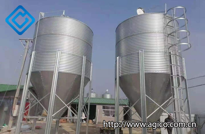 Poultry feed storage tower for poultry house